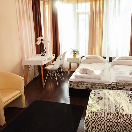 Guest house Ejjelibagoly Vendeghaz