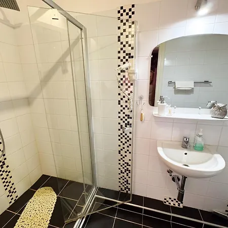 Ejjelibagoly Vendeghaz Szentes